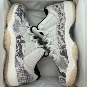 Jordan Women's Sneakers in White and Black Snake Print